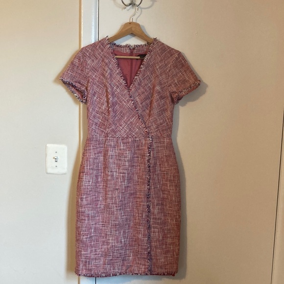 Banana Republic Dresses & Skirts - Sz 4 Banana Republic pink cotton work dress